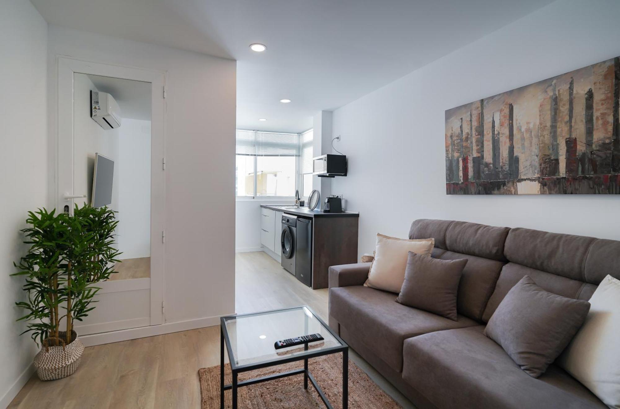 Nomad Malaga - Chic Apartament Center Торремолинос Экстерьер фото