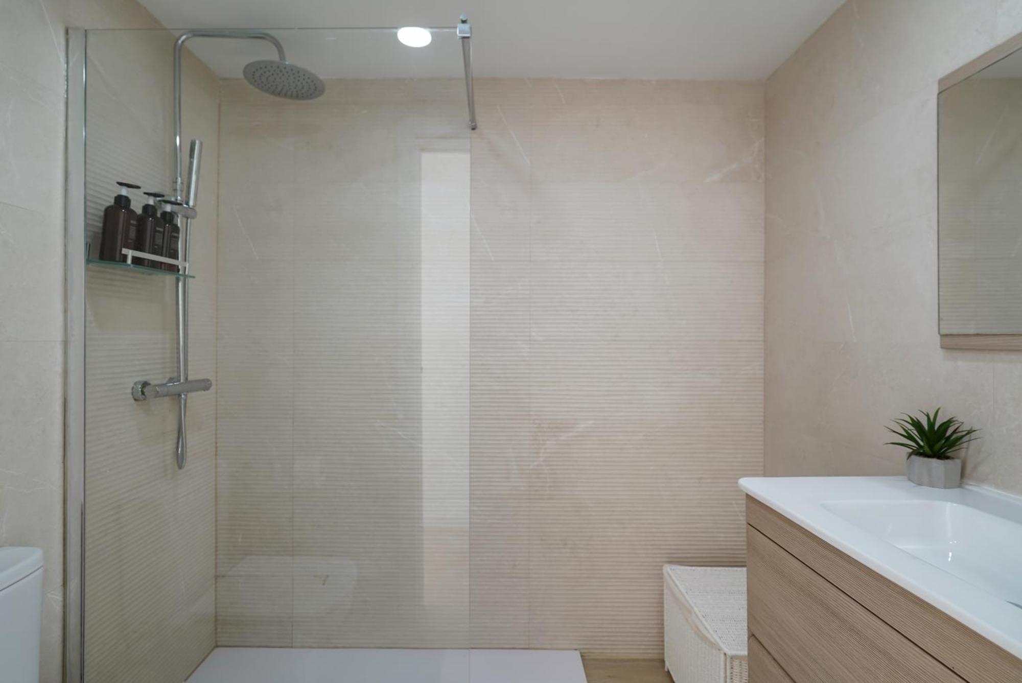 Nomad Malaga - Chic Apartament Center Торремолинос Экстерьер фото