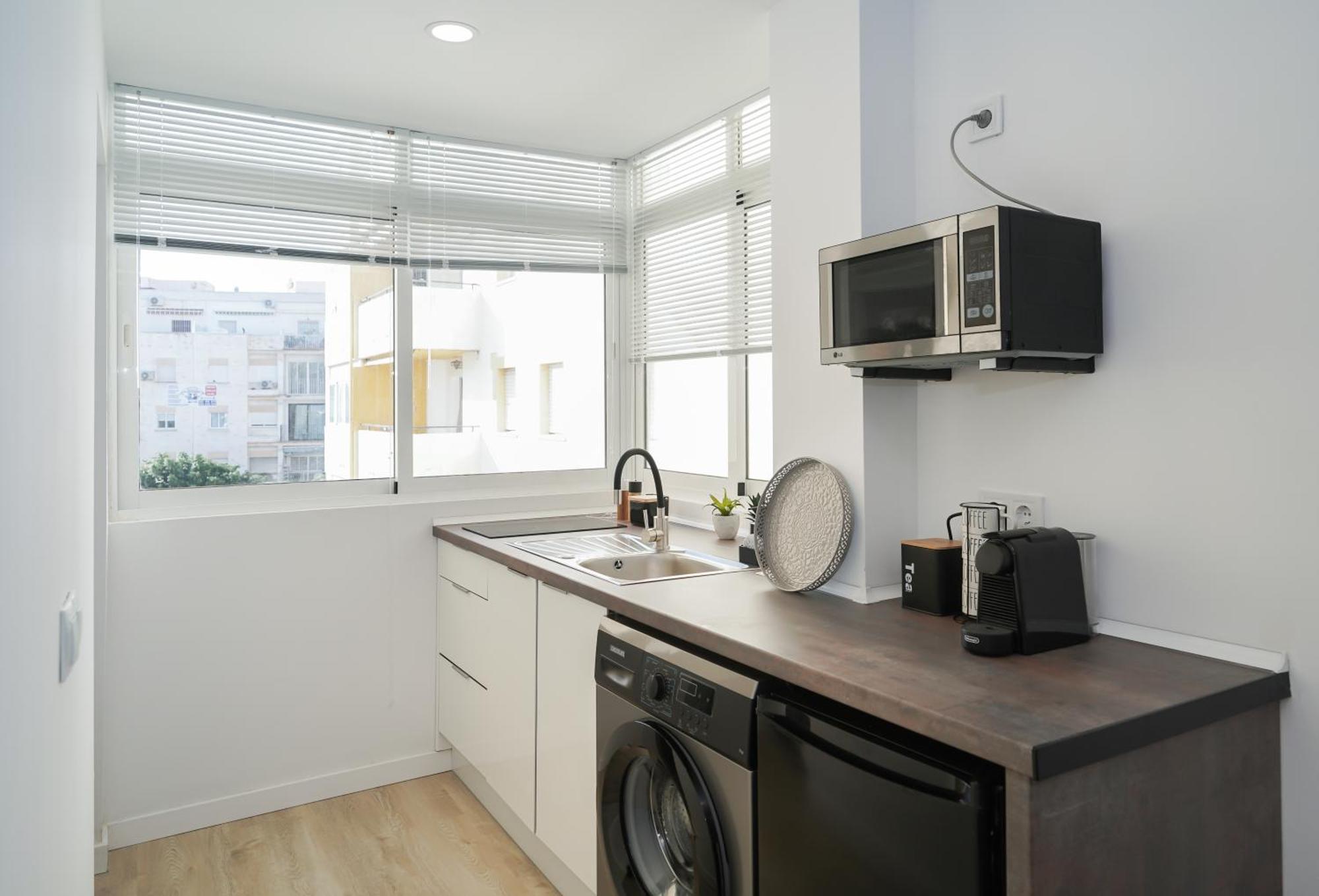 Nomad Malaga - Chic Apartament Center Торремолинос Экстерьер фото