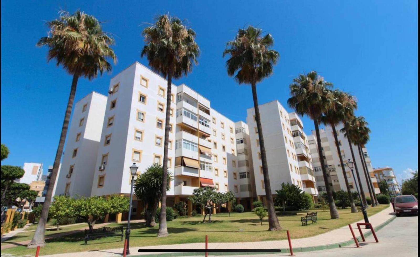 Nomad Malaga - Chic Apartament Center Торремолинос Экстерьер фото
